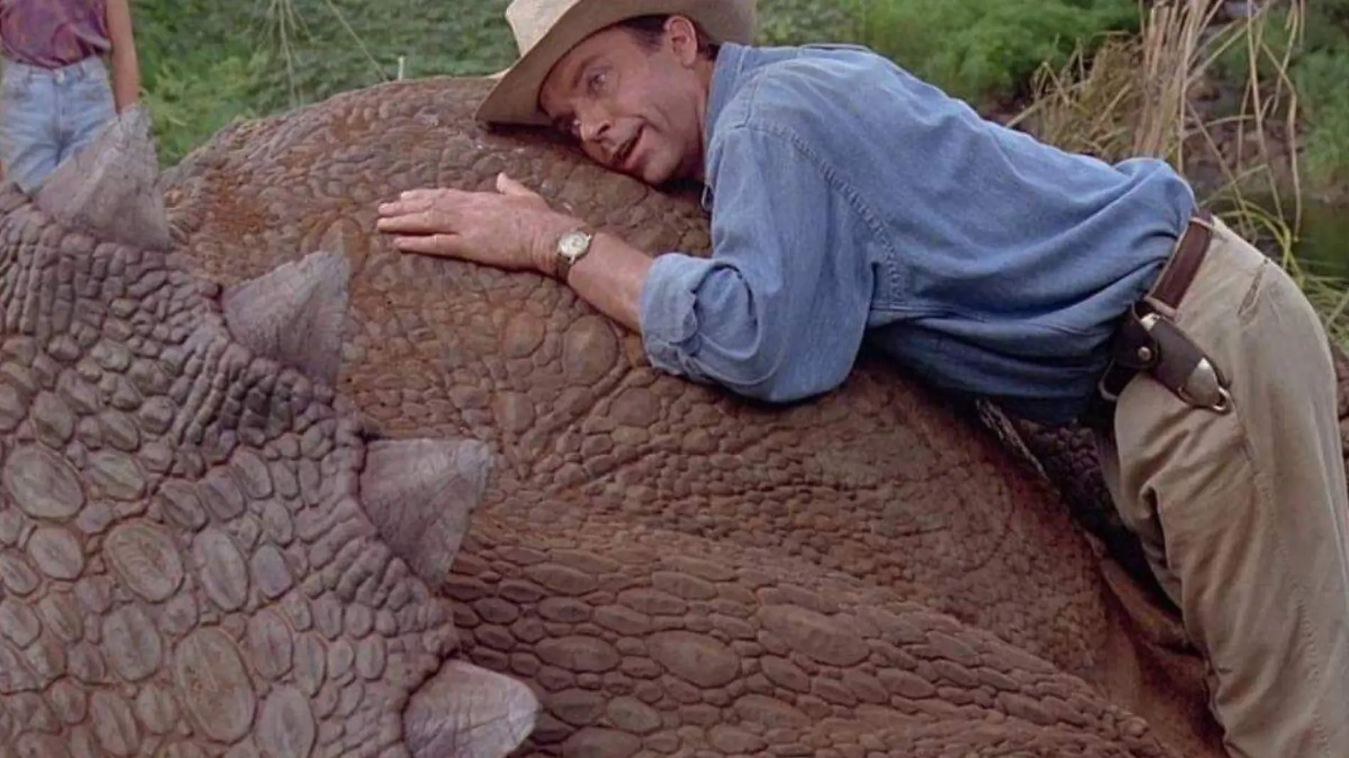 Sam Neill, actor de Jurassic Park, anuncia que padece raro cáncer de sangre